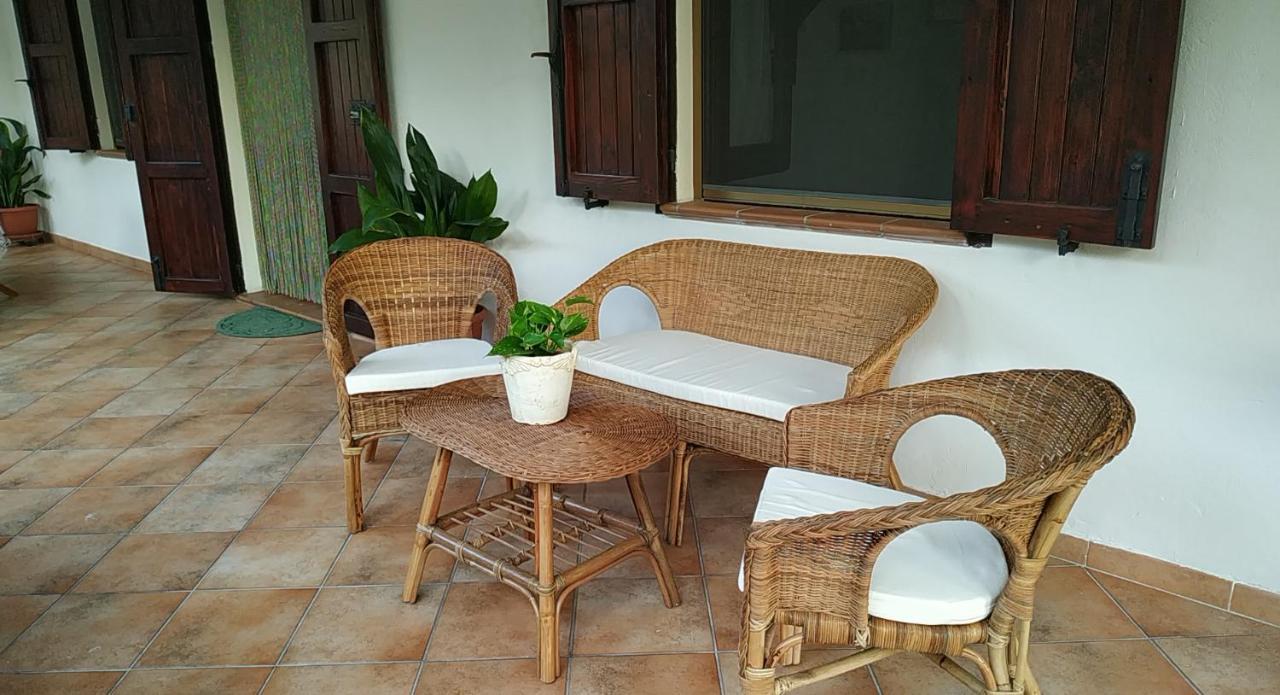 Idillio Mediterraneo Magomadas Luaran gambar